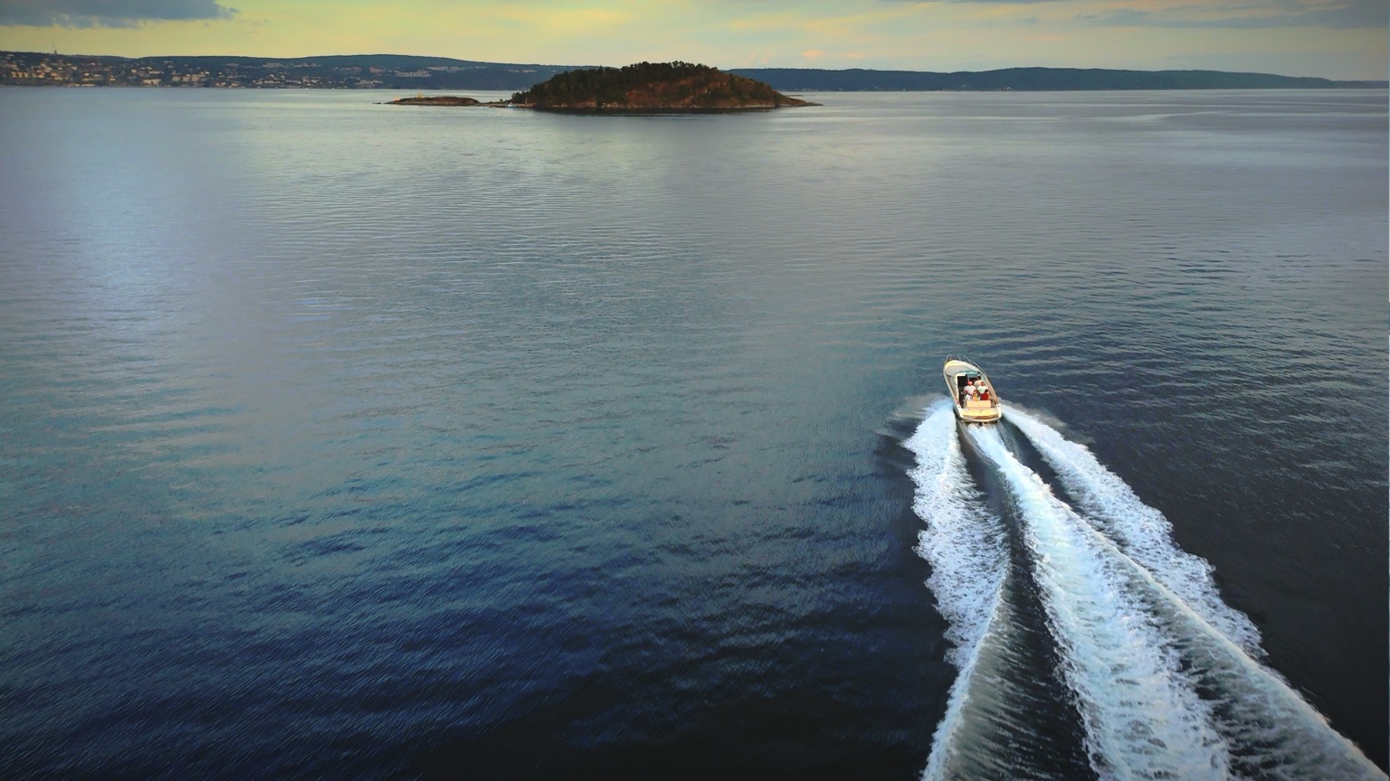 På vei mot en av øyene i Oslofjorden